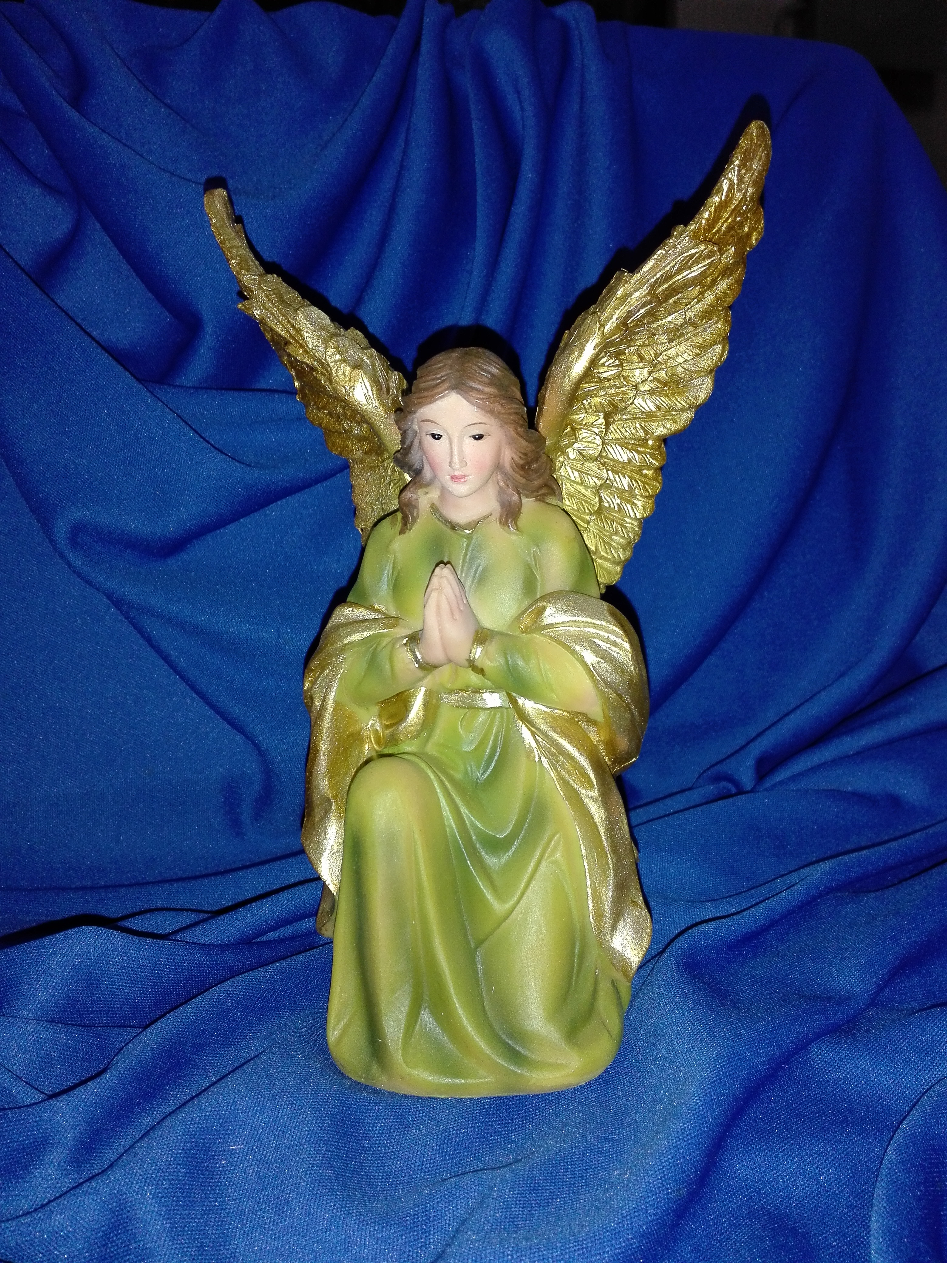 ANGEL (00933)(ALTO 18cm)1023501909