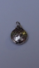 MEDALLA SAN BENITO DORADA