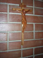 CRUCIFIJO DE MADERA (10